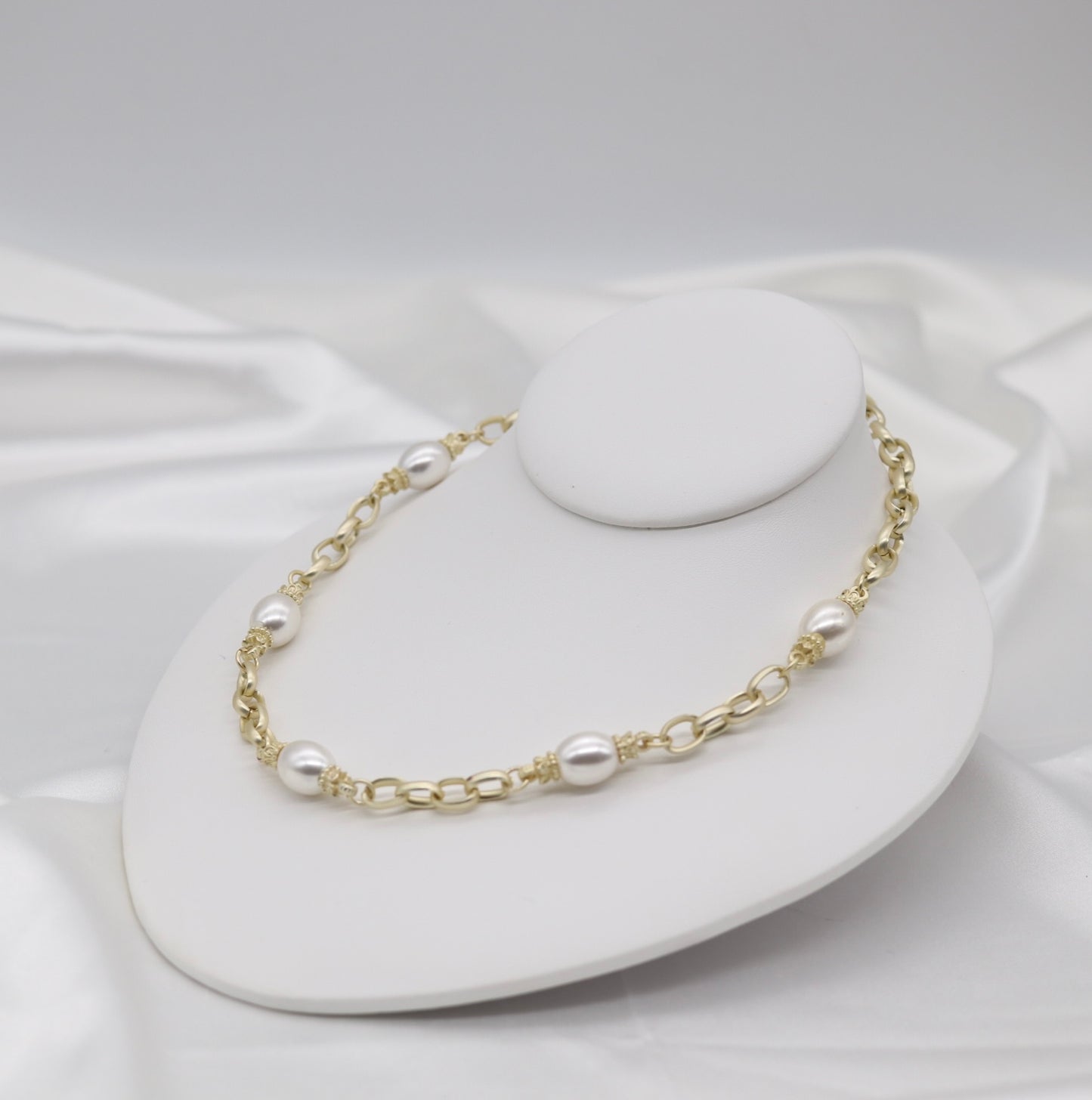 16 inch - Gold Matted Chain Necklace With Pearl Stations
