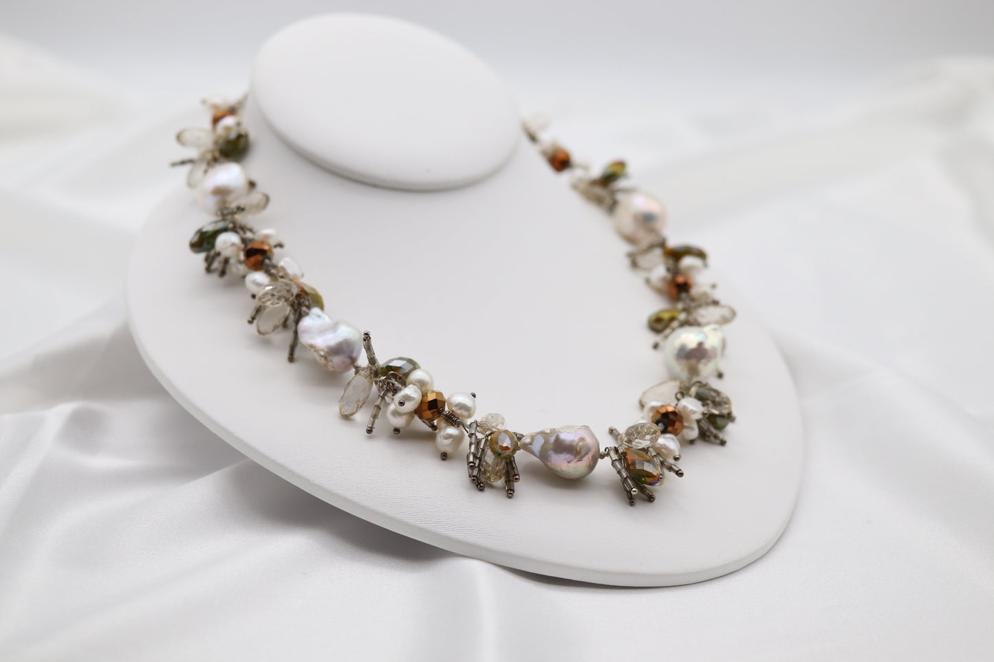 Faceted Light Brown Crystals With Pearls Necklace
