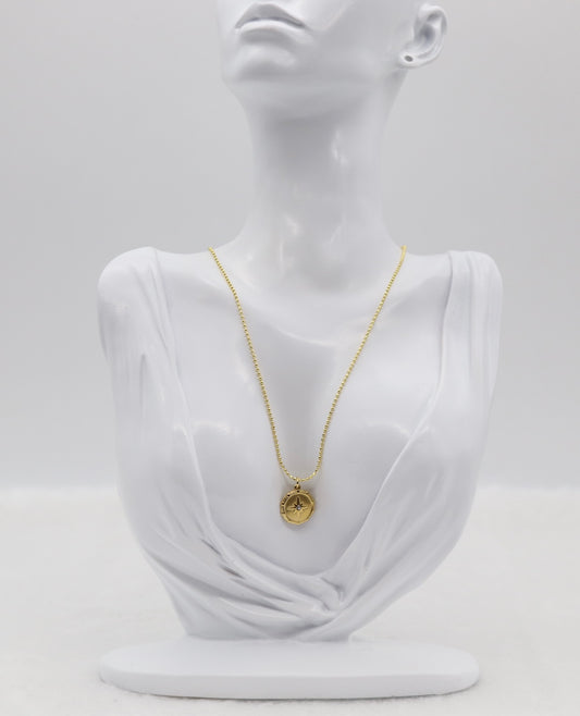 Gold Compass Star Necklace – Dainty North Star Pendant