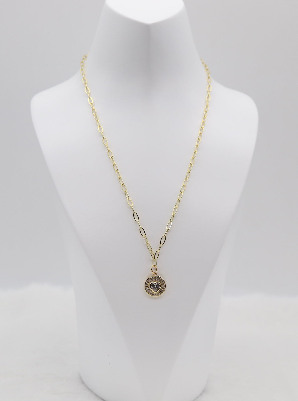 Gold Heart Medallion Necklace – Sparkling Crystal Round Pendant
