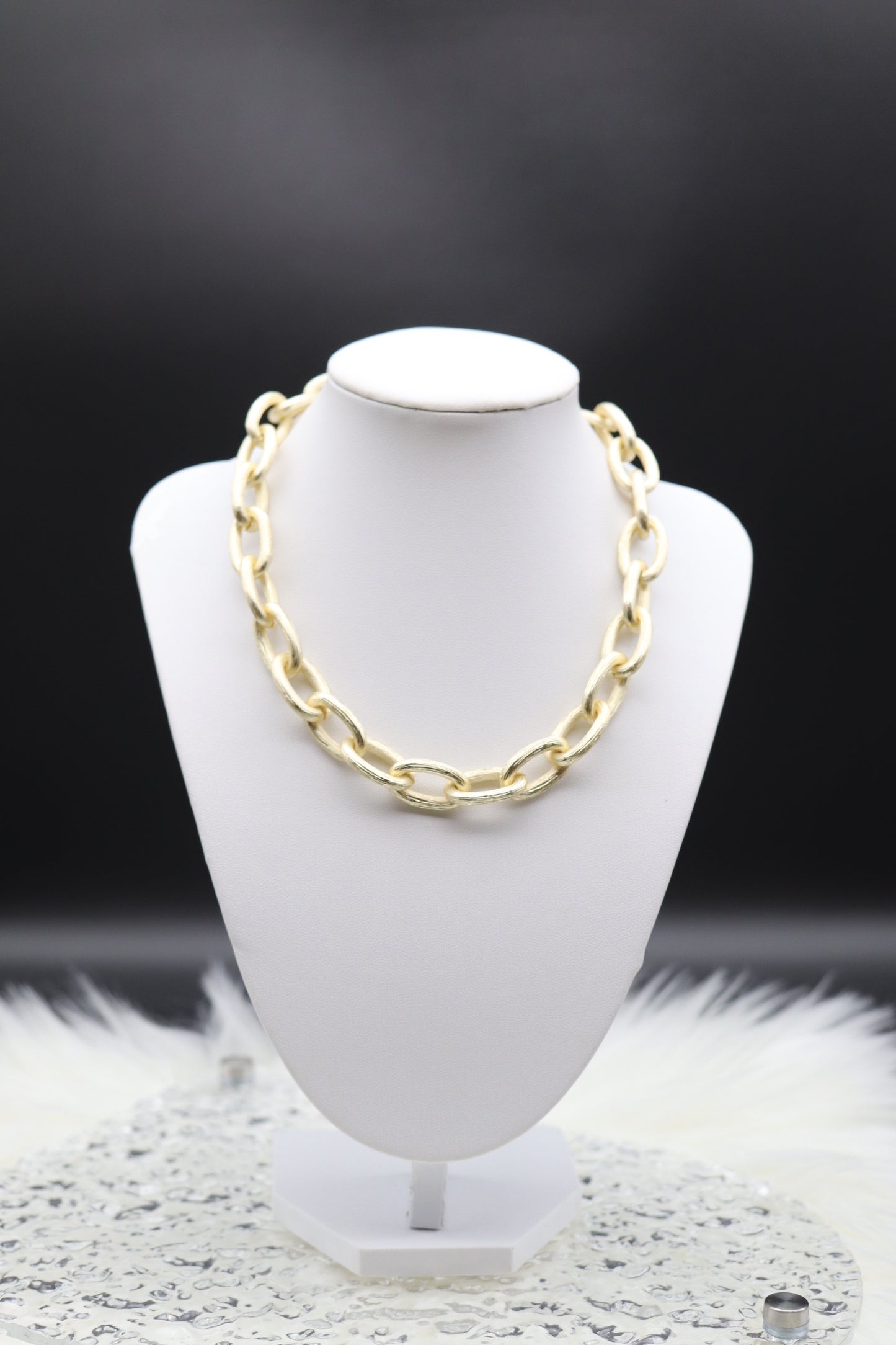 16 inch - Long Matted Gold Chain Necklace