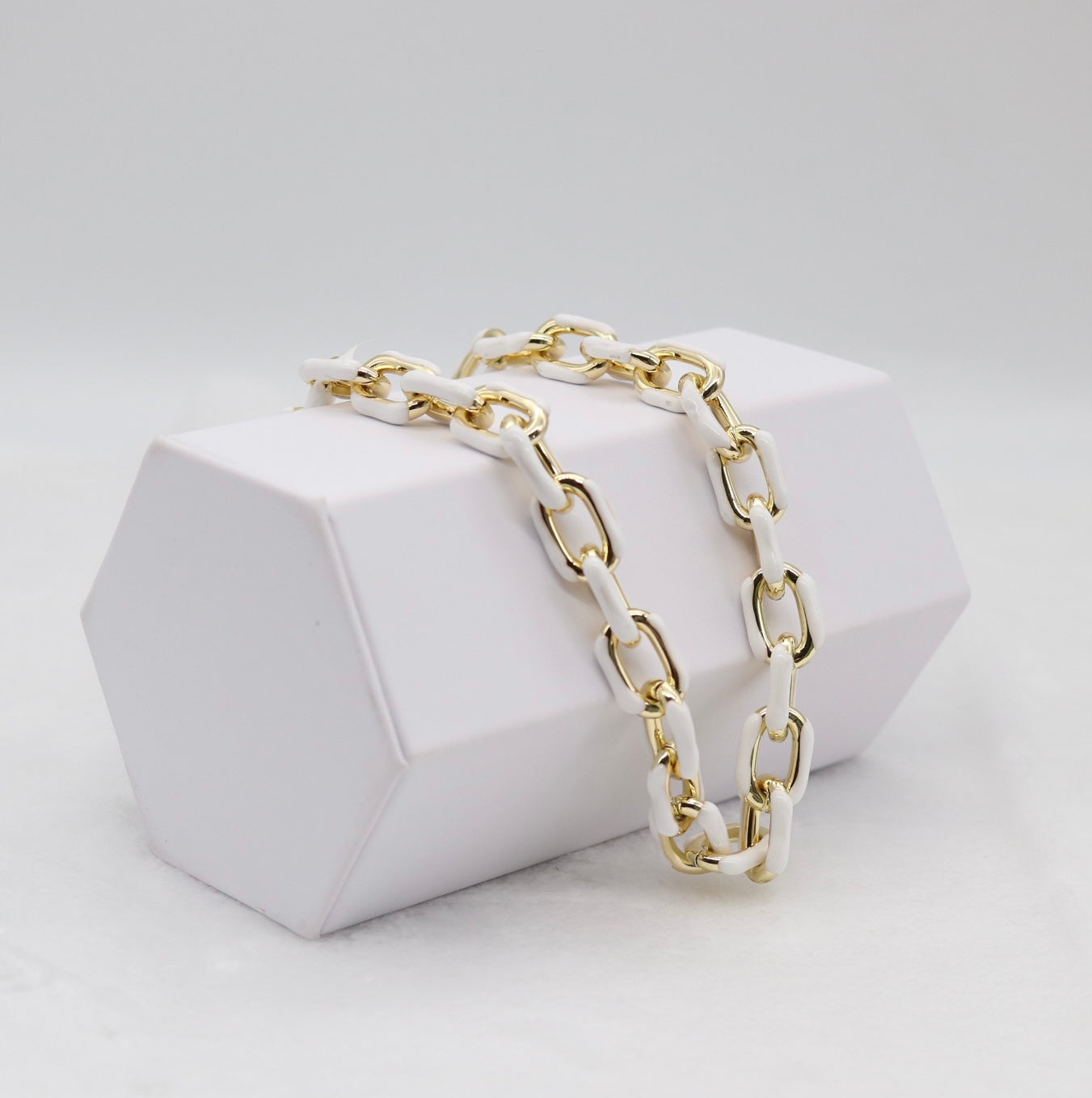 Chic Gold and White Link Statement Necklace