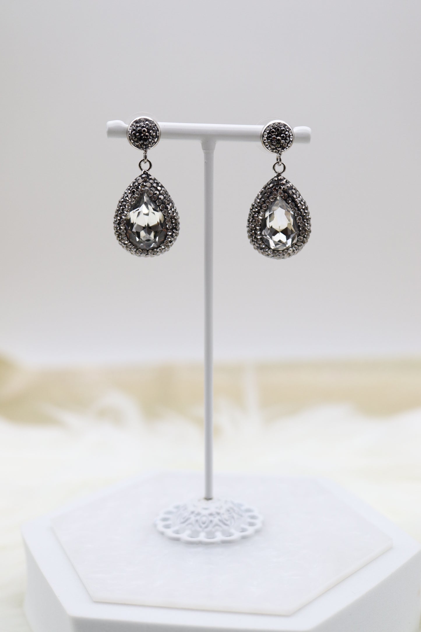 Matching Necklace and Earrings With Pear Shaped Clear Faceted CZ Stones