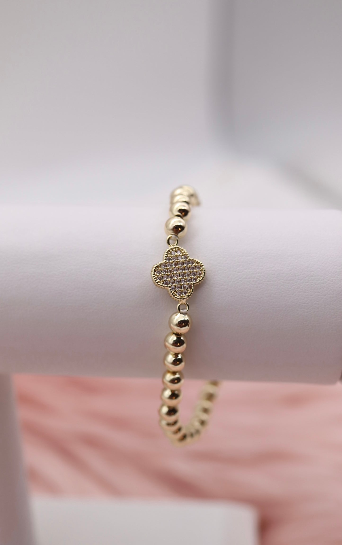 Gold Beaded Clover Elastic Bracelet