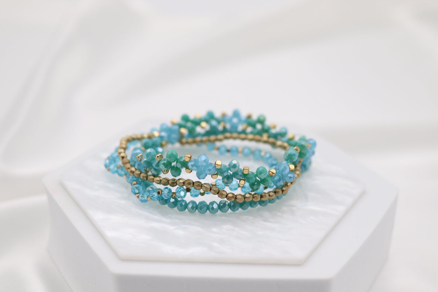 Gold Blue Flower Bead Bracelet Set