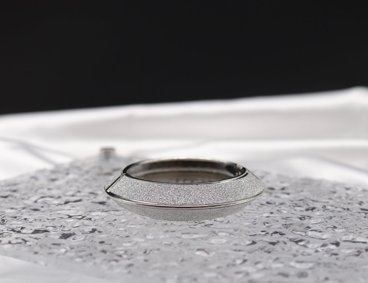 Sparking Hinge Bangle Bracelet With Silver Trim