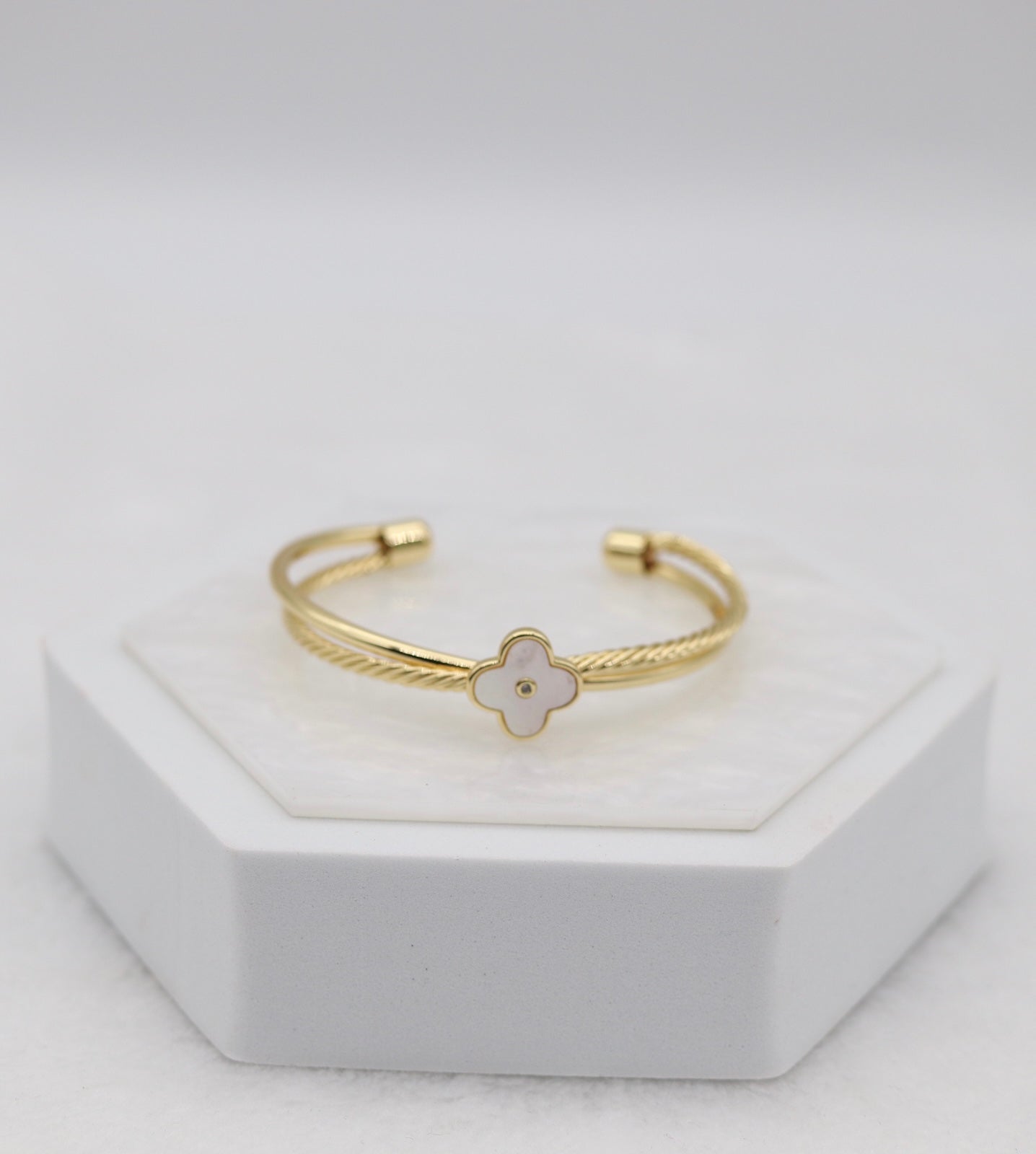 Gold Cable Cuff Bracelet with Mother-of-Pearl Clover