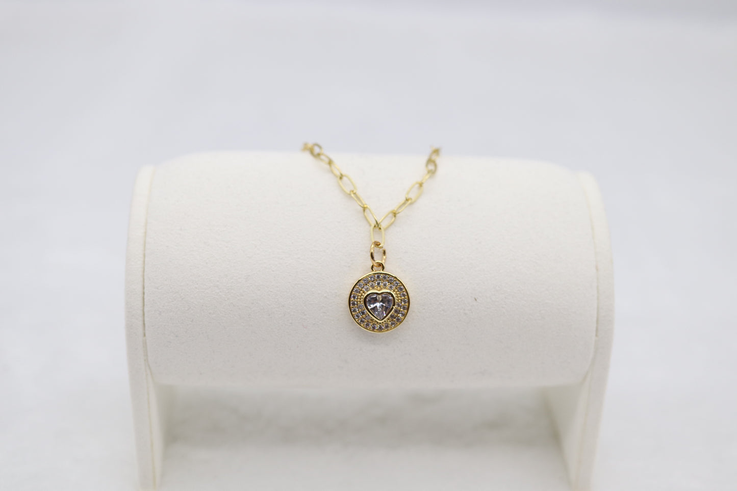 Gold Heart Medallion Necklace – Sparkling Crystal Round Pendant