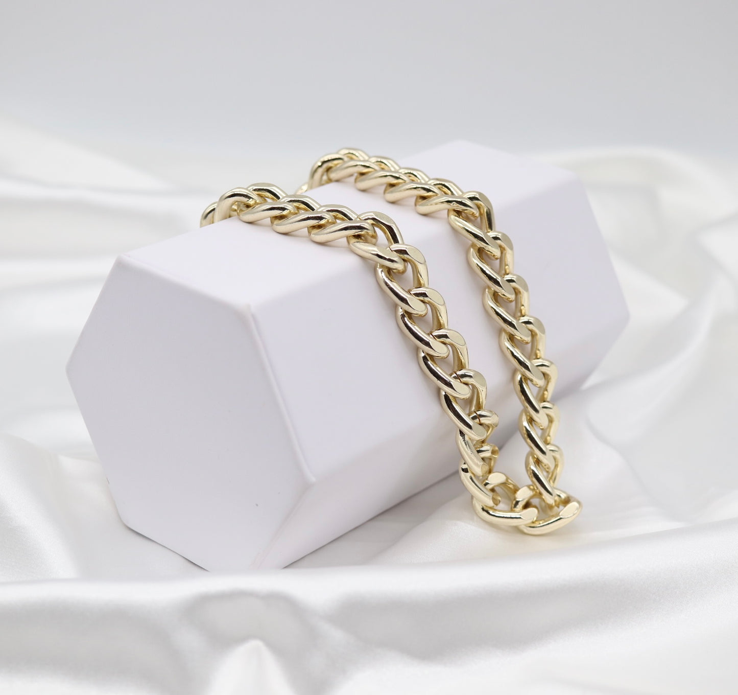 16 inch - Gold Chain Necklace