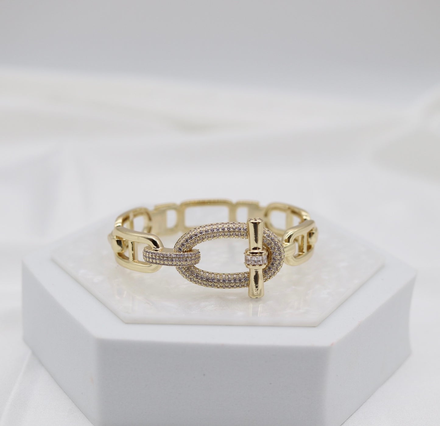 Gold Pavé Oval Link Statement Toggle Bangle