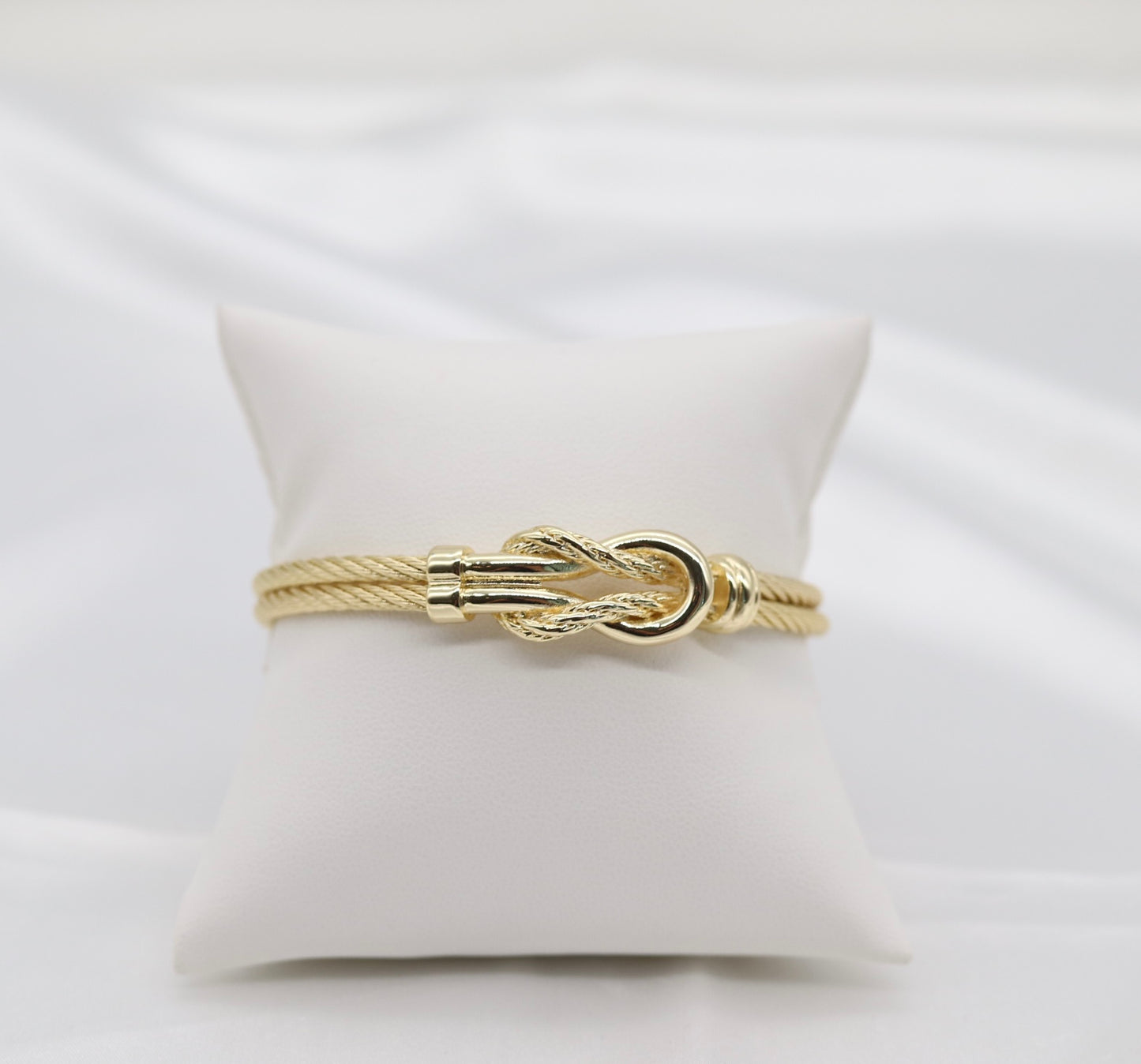 Gold Solid and Cable Reef Knot Bracelet