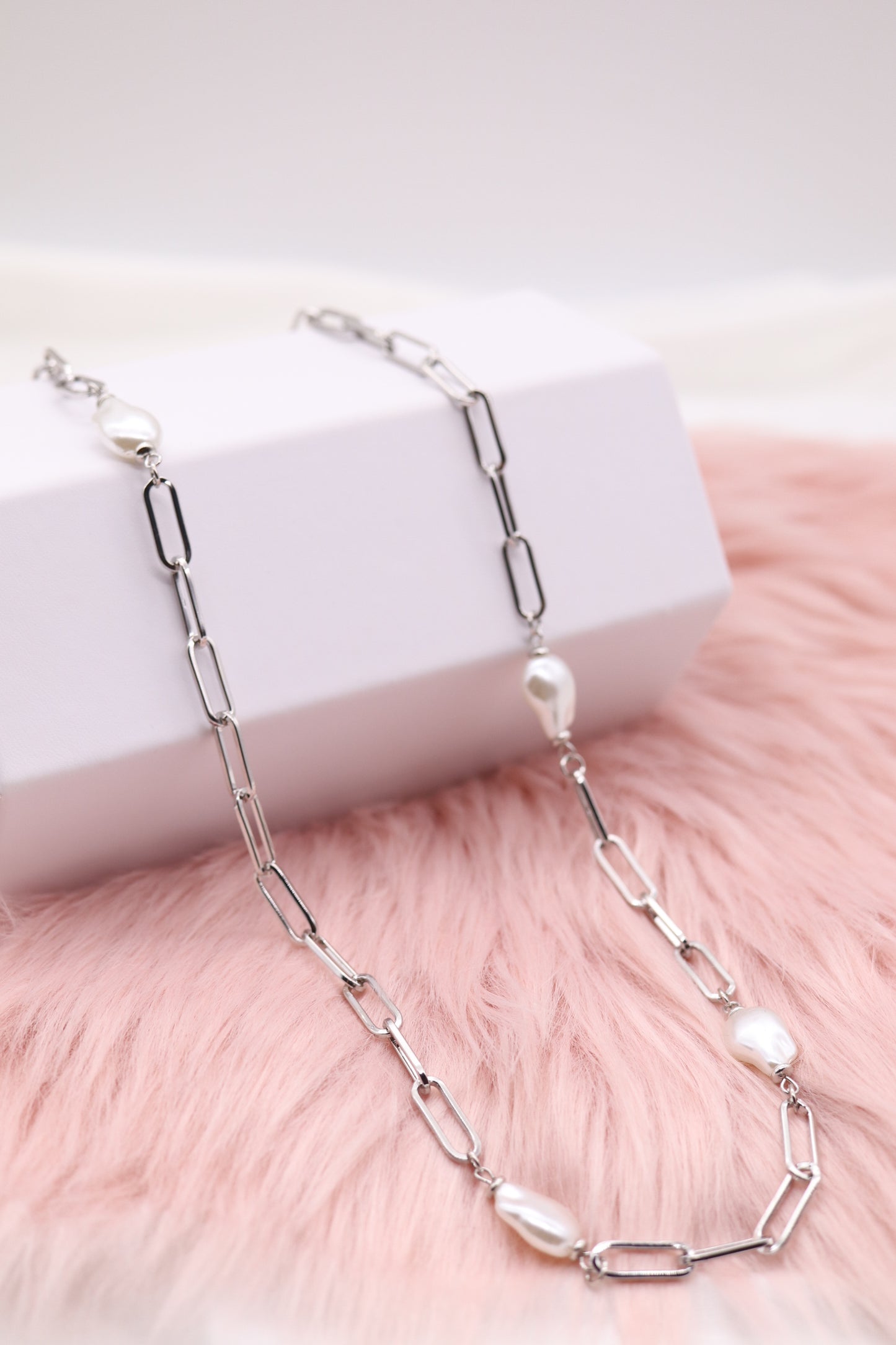 Paperclip Necklace Silver With Pearl Stations