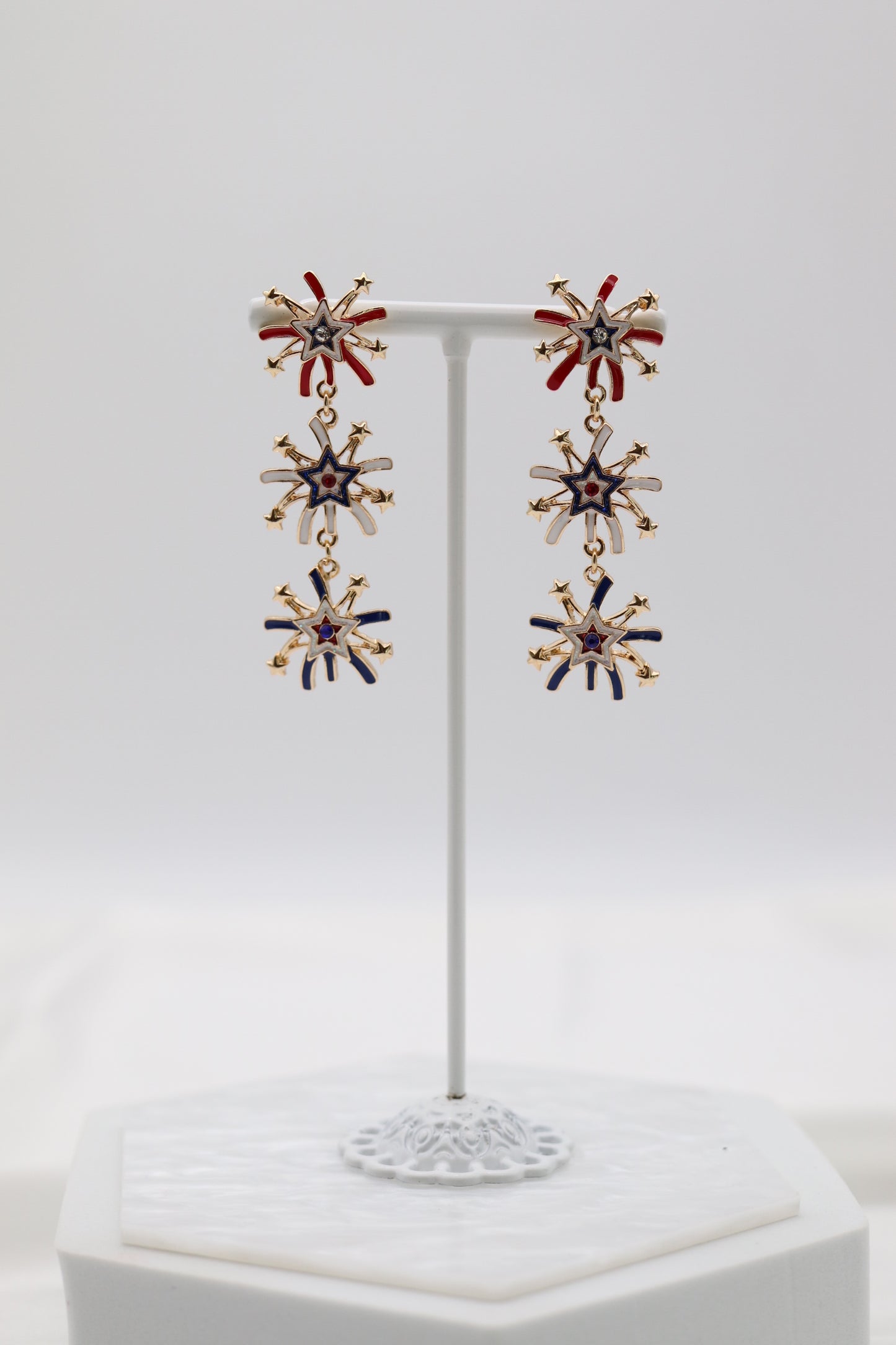 Fireworks Shaped American Flag Color Glitter Earring