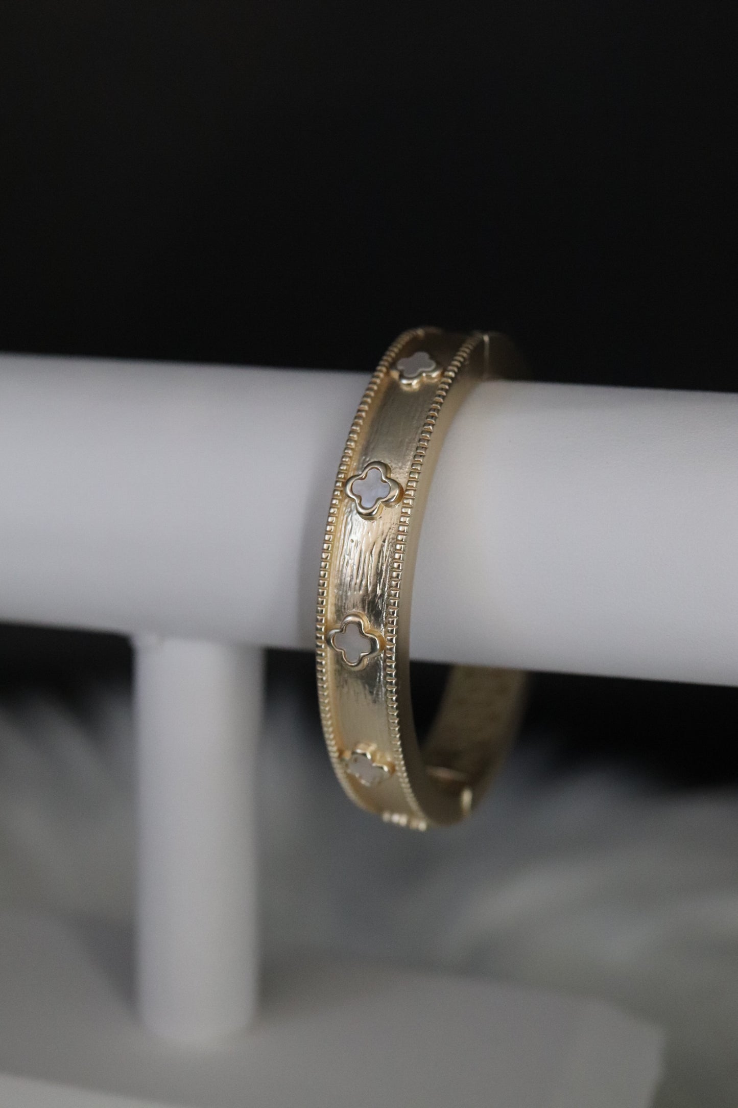 Matte Clover Bangle With Clover Stations