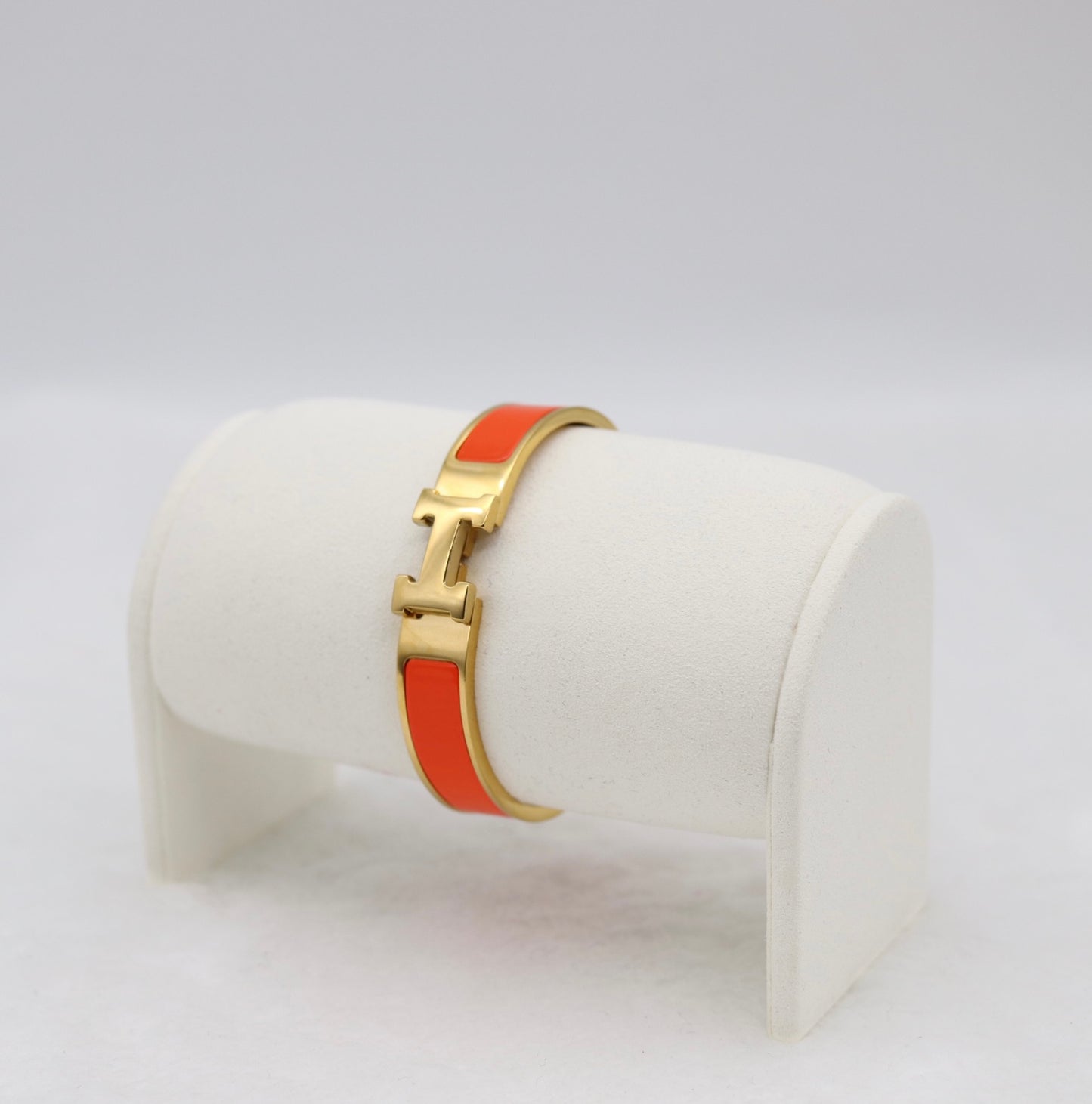 Fiery Orange Enamel “H” Bracelet – Gold Tone