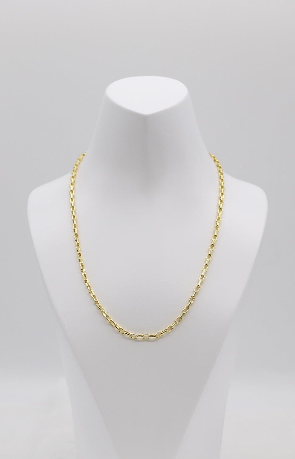 Classic Gold Paperclip Chain Necklace