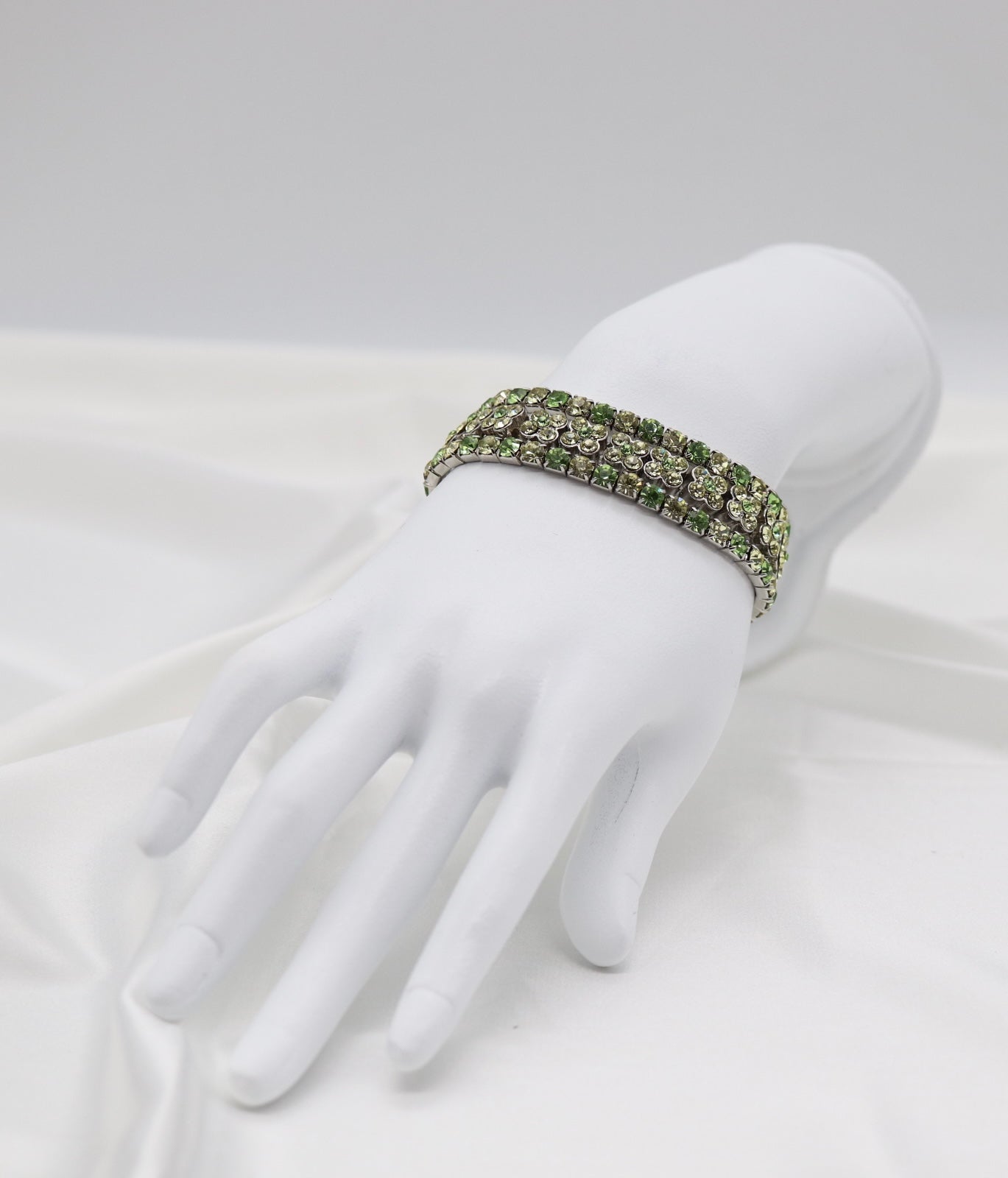 Green Crystal Flower Bracelet