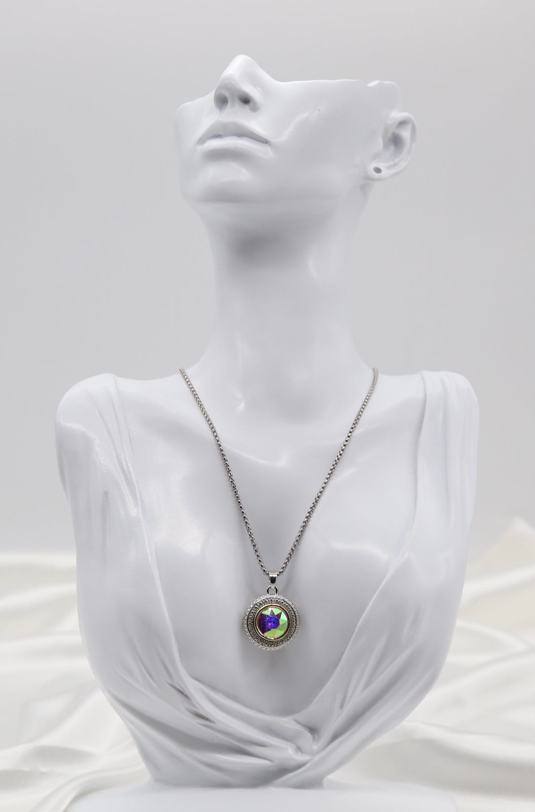 Round Pink Crystal Pendant Necklace