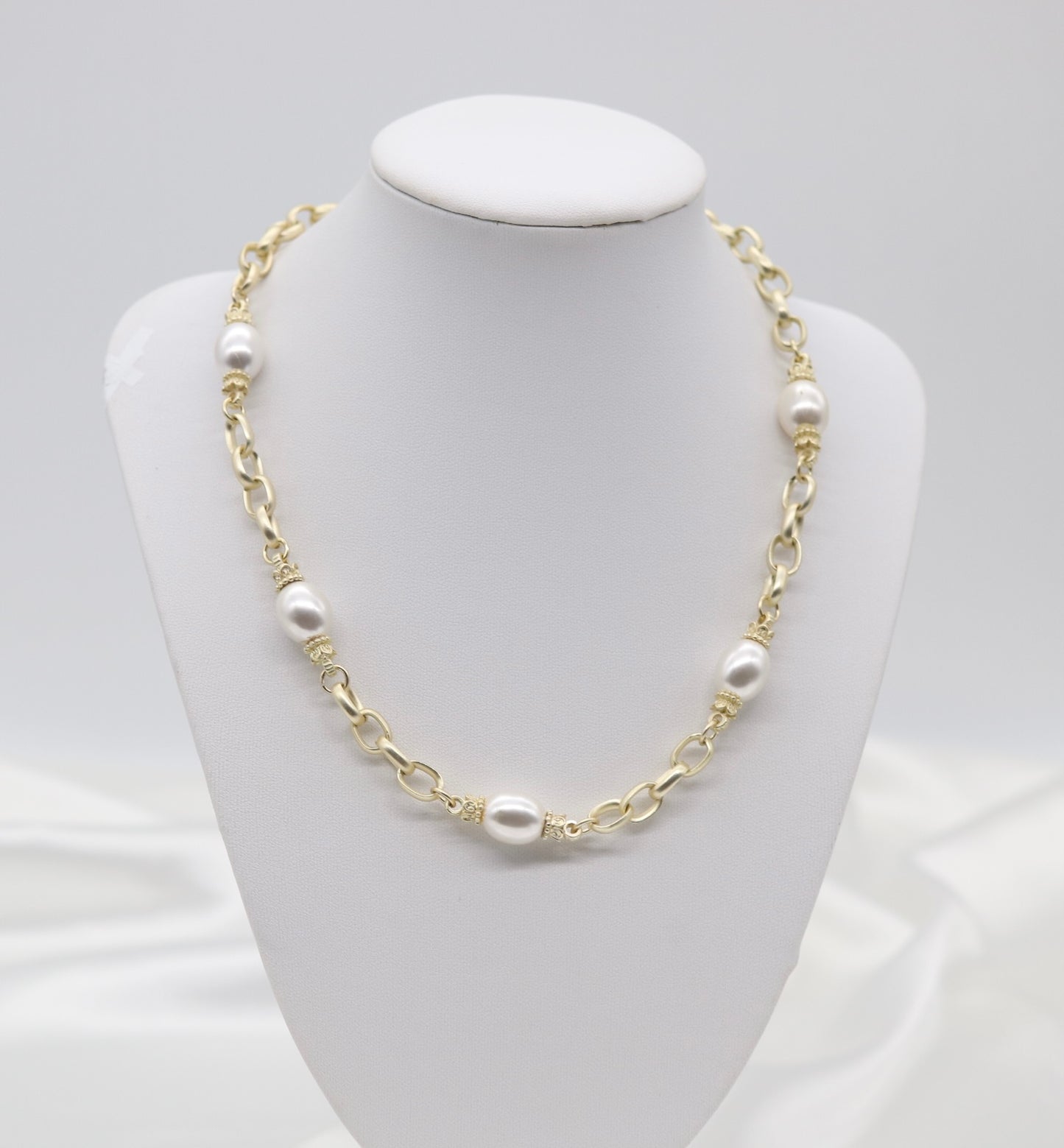 16 inch - Gold Matted Chain Necklace With Pearl Stations