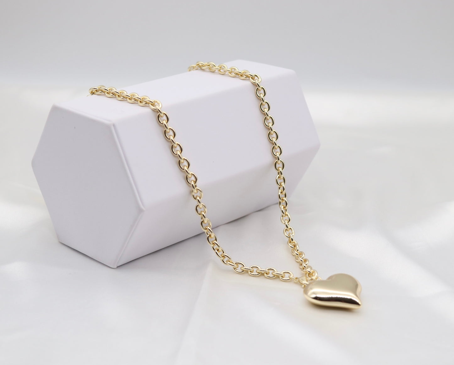 Long Gold Necklace With Heart Pendant