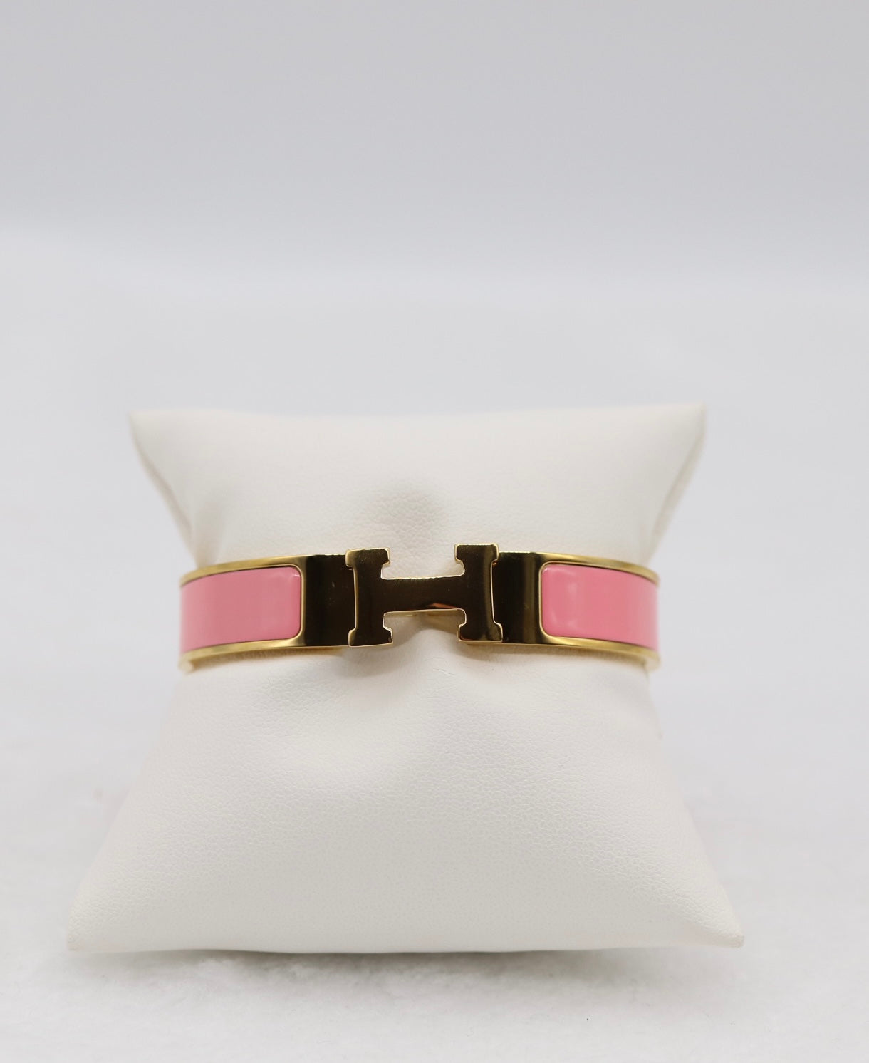 Blush Pink Enamel “H” Bracelet – Gold Tone