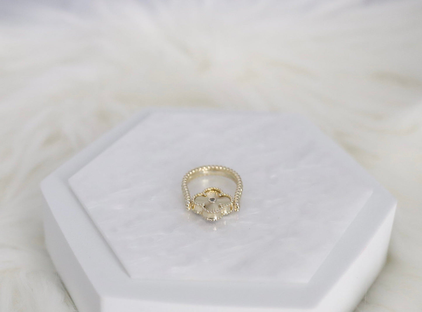 Navy Blue Clover Gold Reversible Ring - Size 6