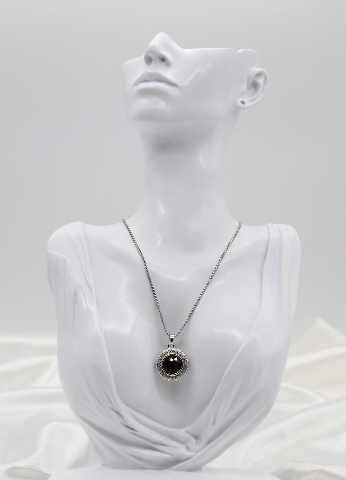 Round Black Crystal Pendant Necklace