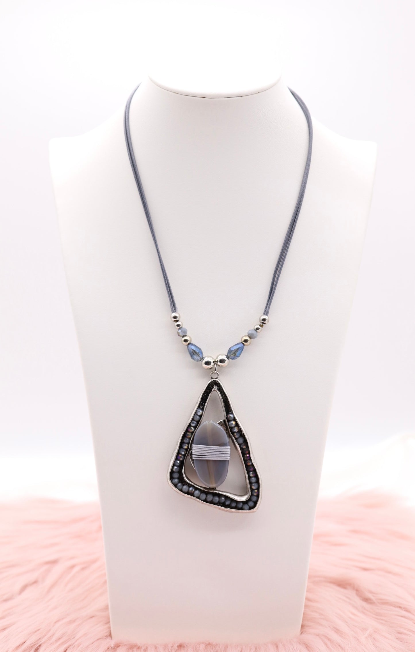 Silver Stone and Carnelia Color Beads Pendant With Multi Silver Rope Chain