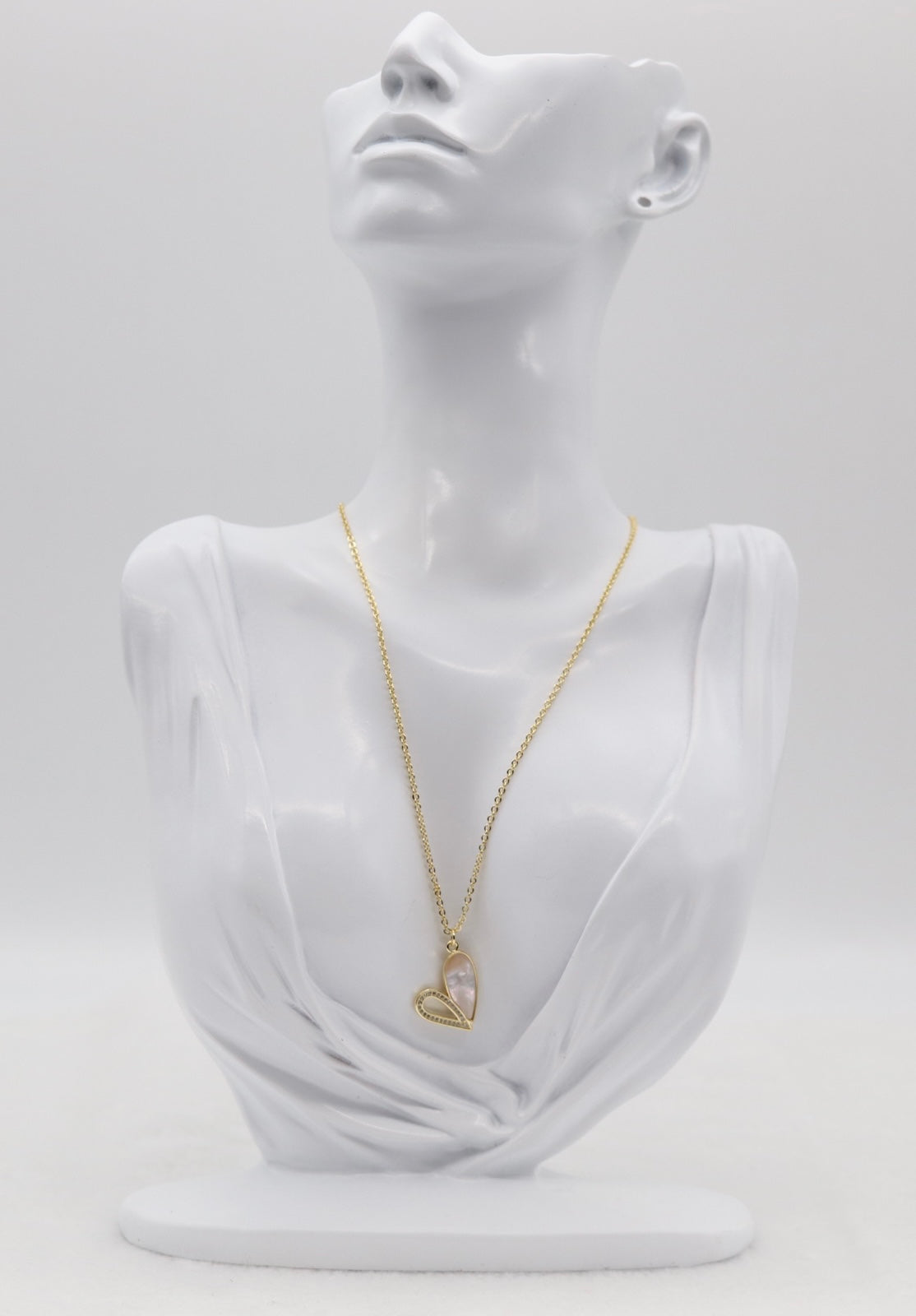 Mother of Pearl Heart Necklace – Gold Tone Elegance