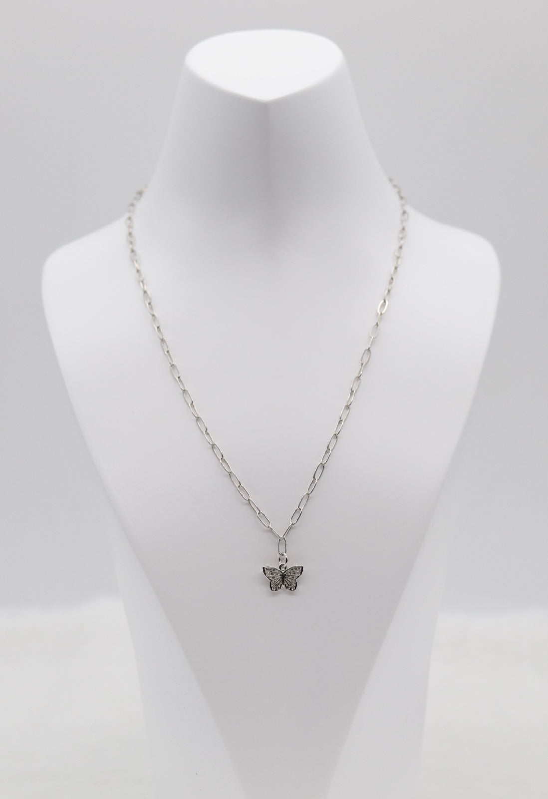 Silver Butterfly Necklace – Dainty Butterfly Pendant