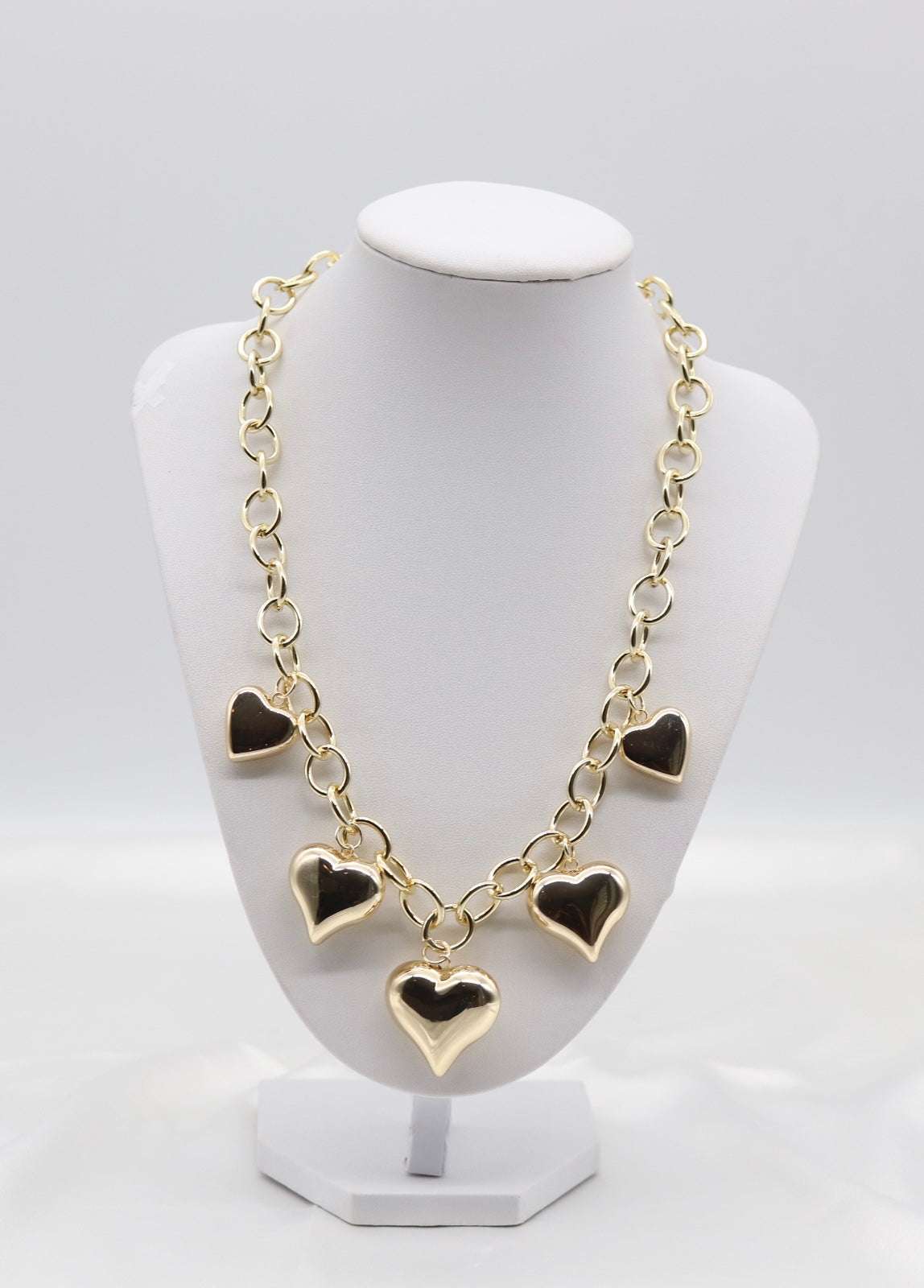 Dangling Heart Pendants Gold Necklace