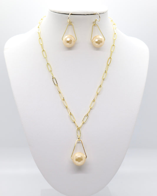 Gold Paperclip Chain with Gold Pearl Pendant and Gold Chain Pearl Earrings