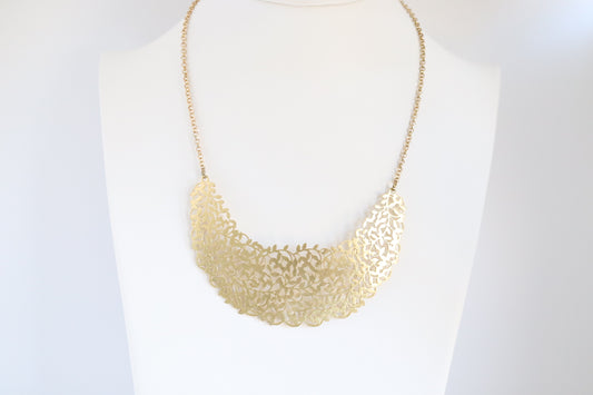 Gold Flower Mesh Necklace