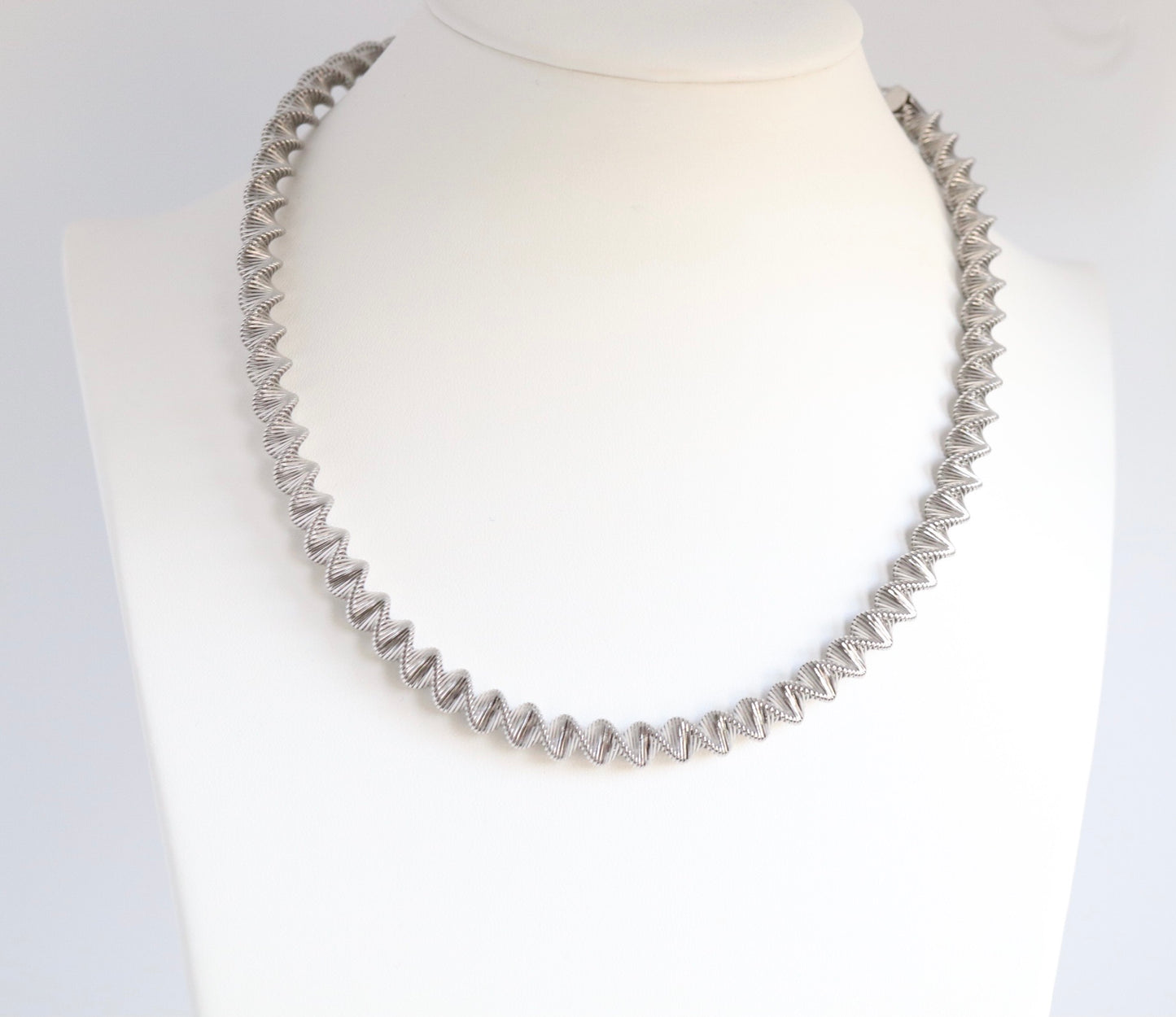 Silver Elastic Necklace