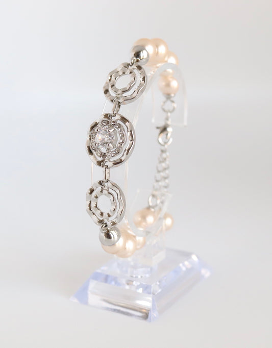 Pearl Bracelet with Silver and CZ Circles