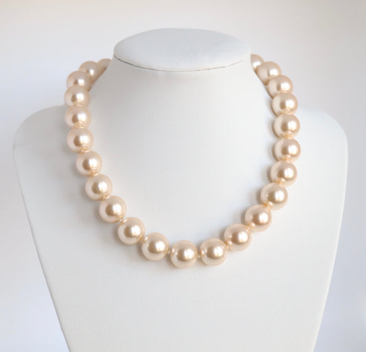 Large Pearl Necklace