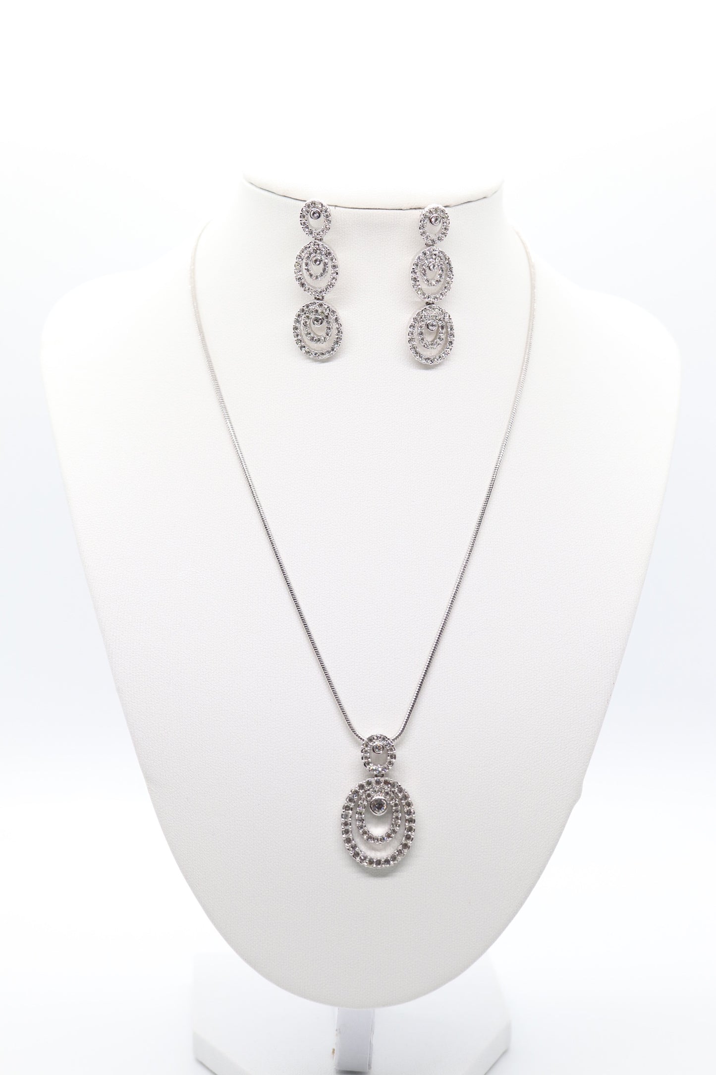 Beautiful Silver Necklace and Earrings set with Multi-Tiered CZ Cluster Pendant