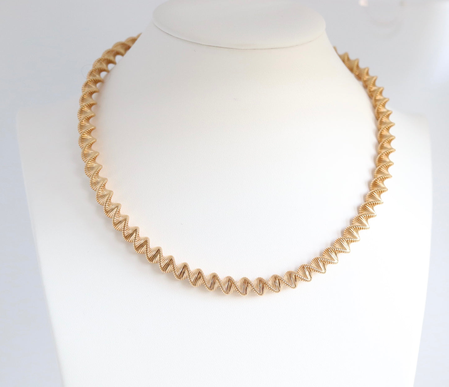 Gold Elastic Zig Zag Necklace