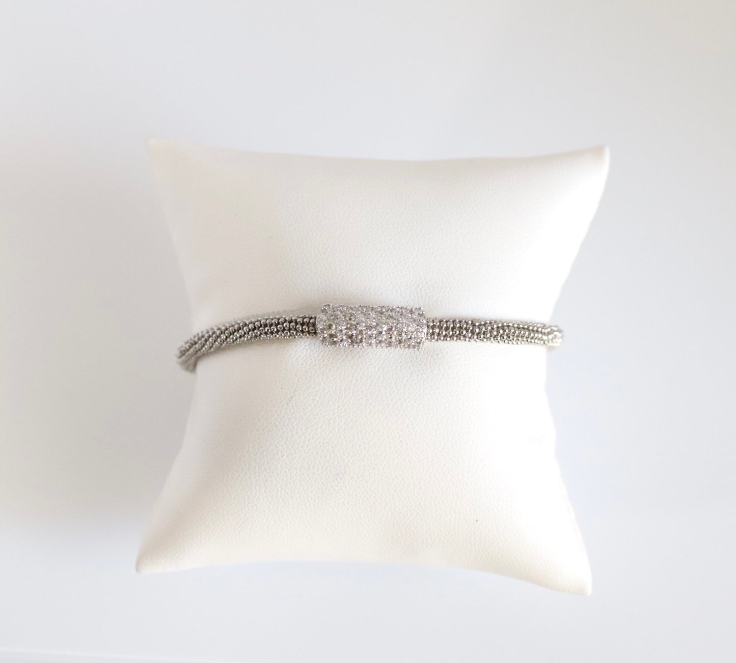 Popcorn Magnetic Bracelet with Diamond Pave Station