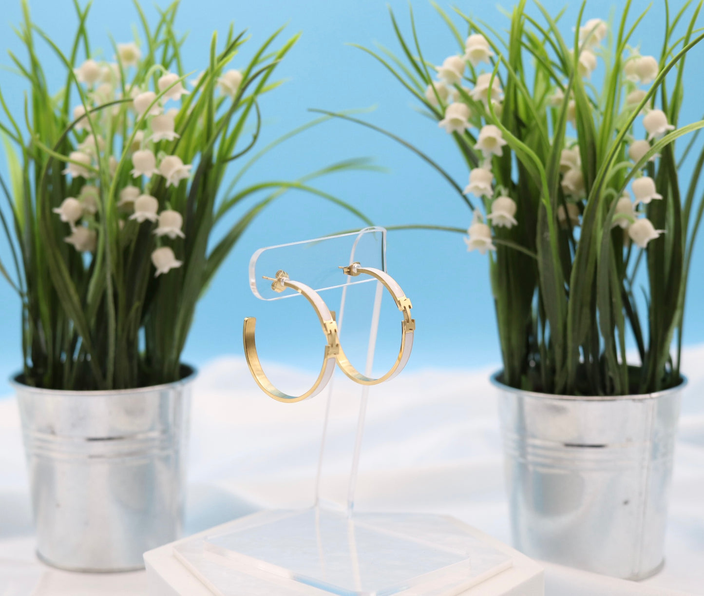White Luxury Gold Hoop Earrings