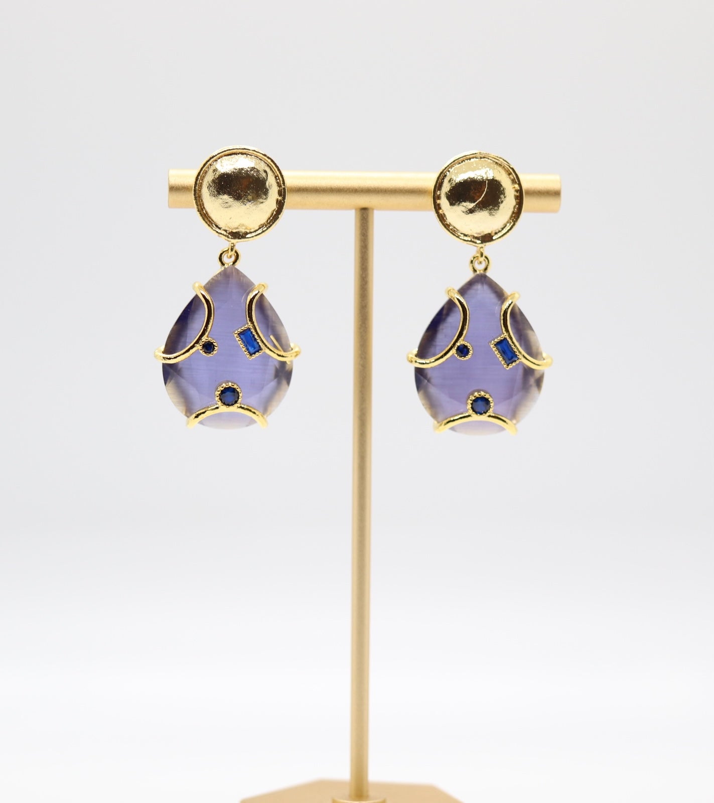 Gold and Amethyst Dangling Earrings with Tanzanite Stones Embedded