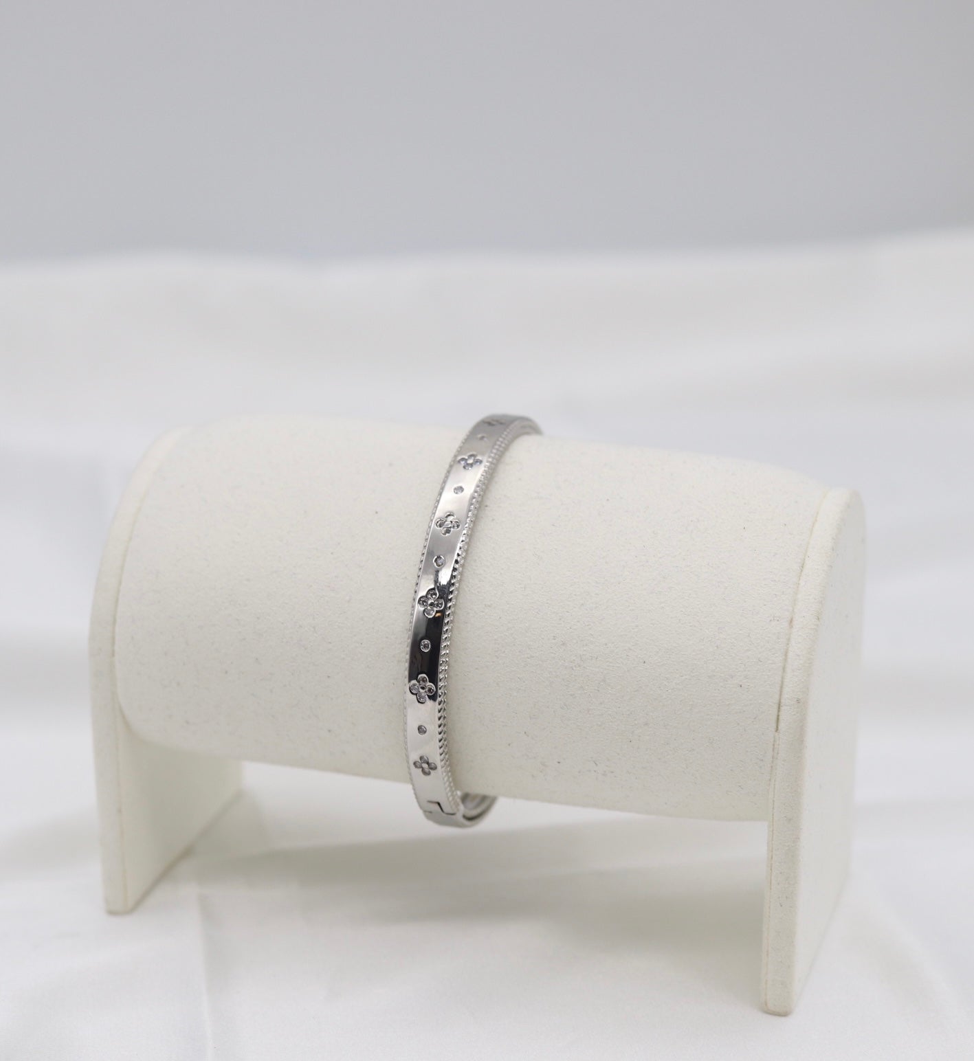 Silver Clover Accent Bangle Bracelet