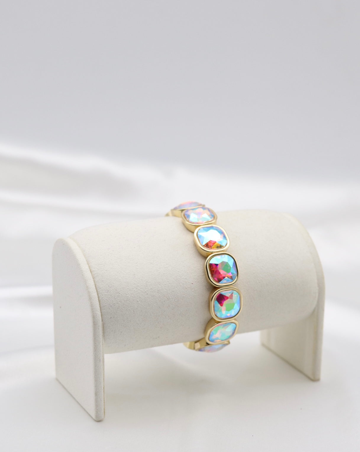Aurora Crystal & Gold Stretch Bracelet