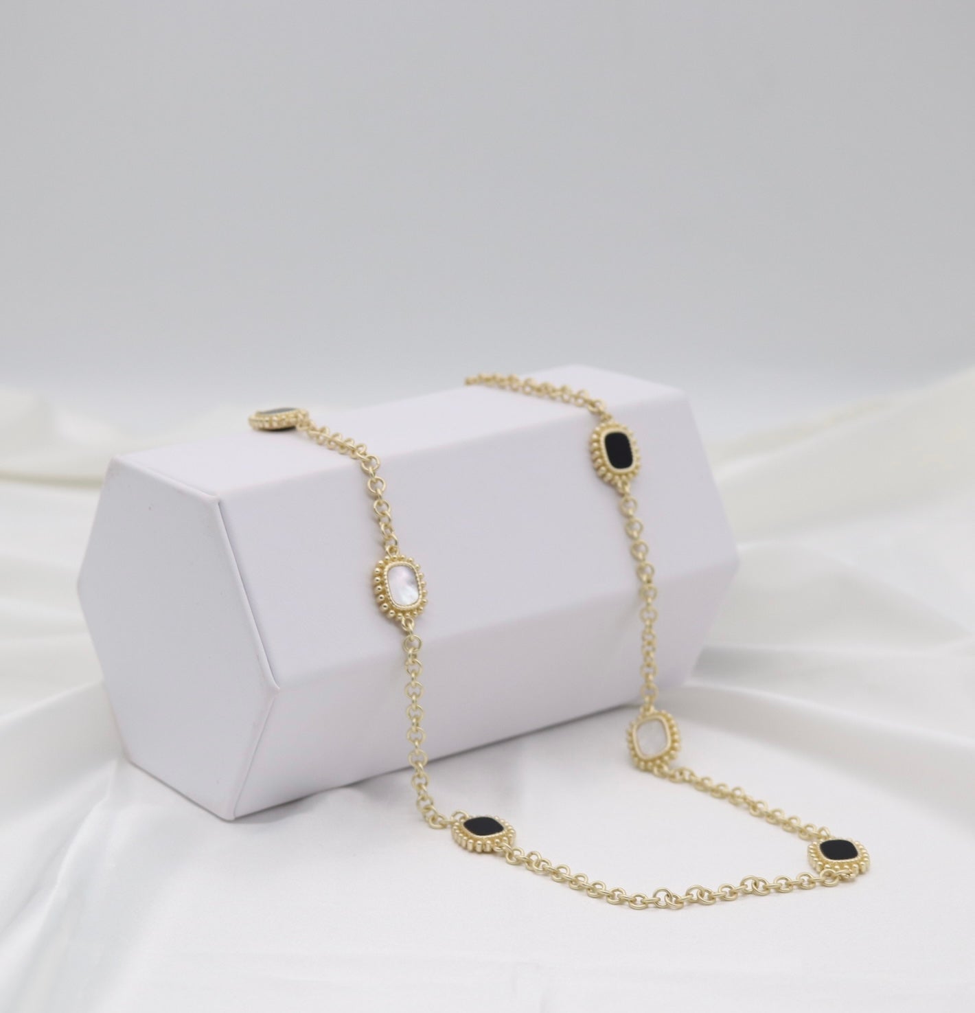 Black & Mother-of-Pearl Medallion Station Necklace – Gold Beaded Chain