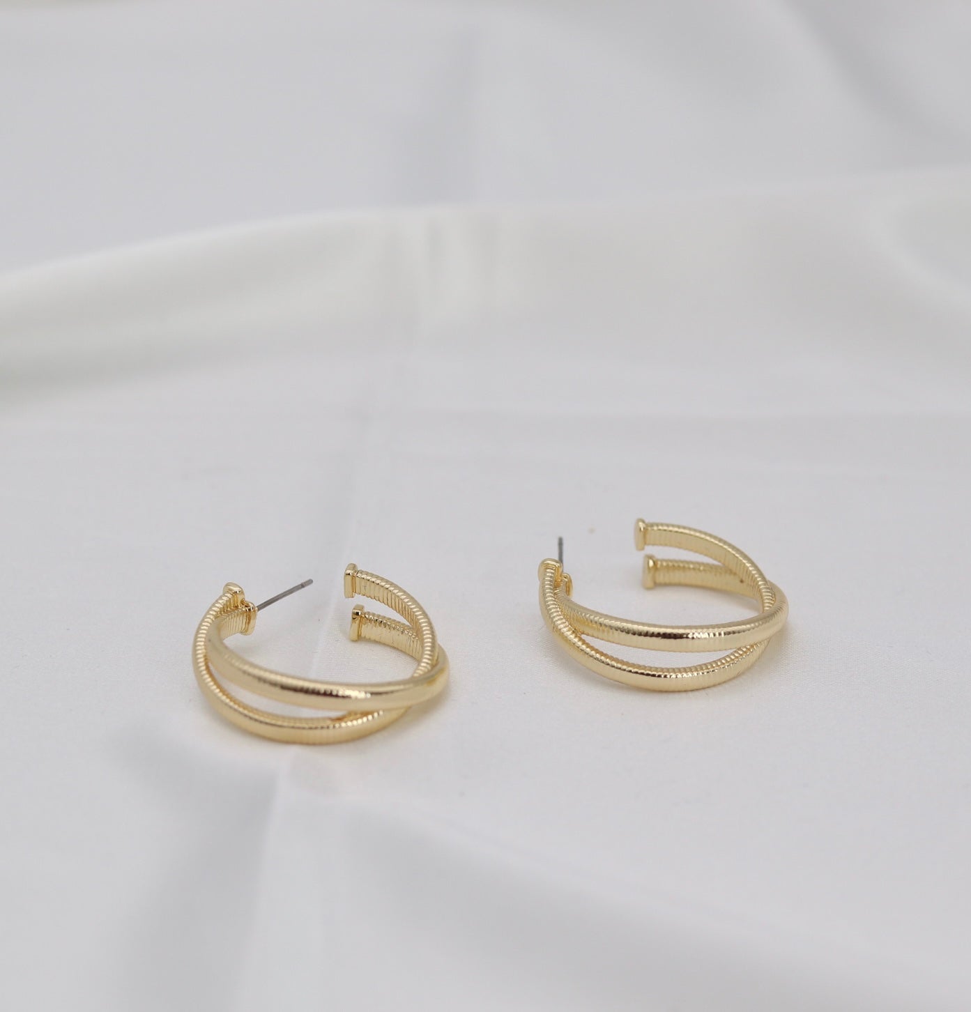 Layered Gold Hoop Earrings – Double Band Ribbed Hoops
