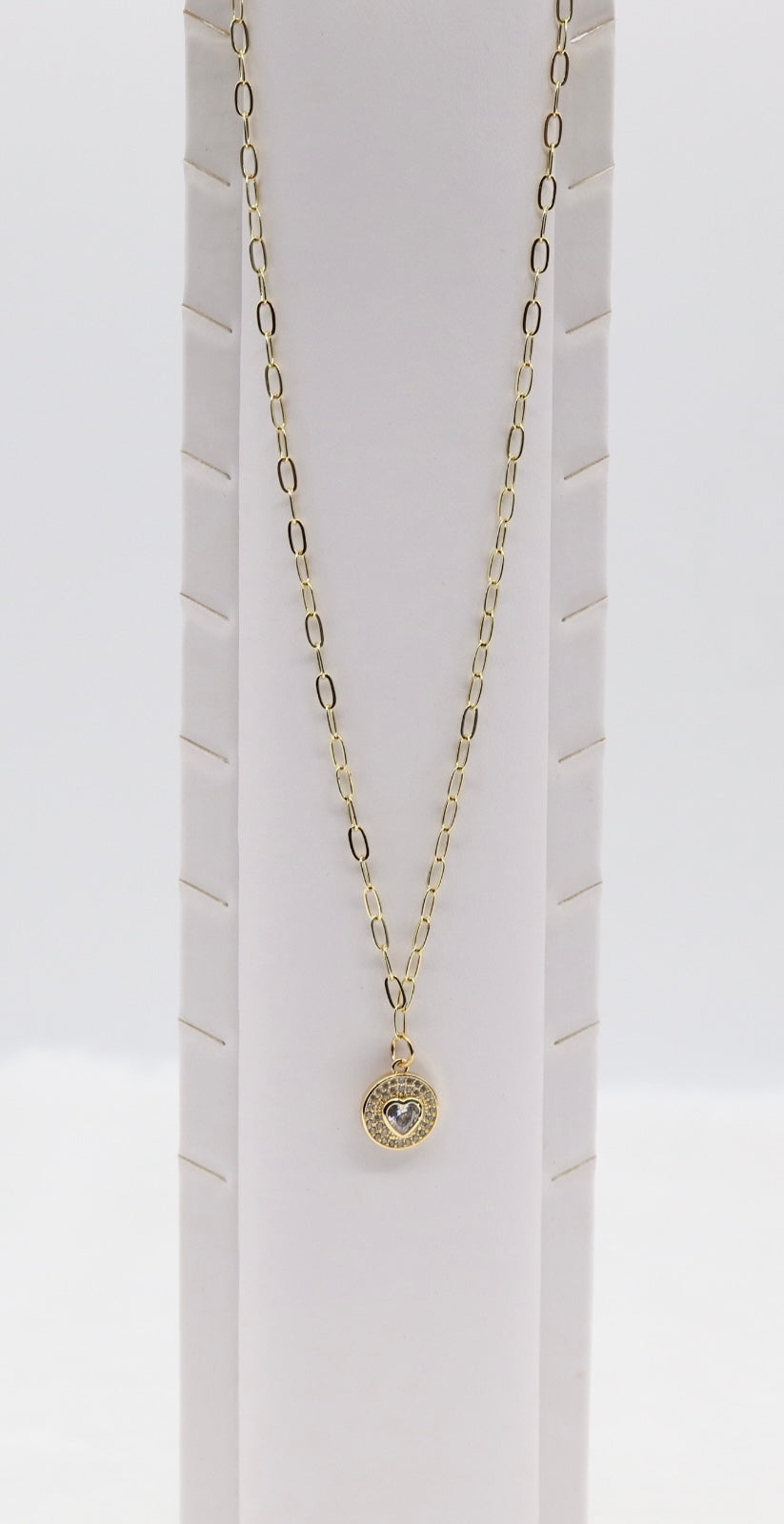 Gold Heart Medallion Necklace – Sparkling Crystal Round Pendant