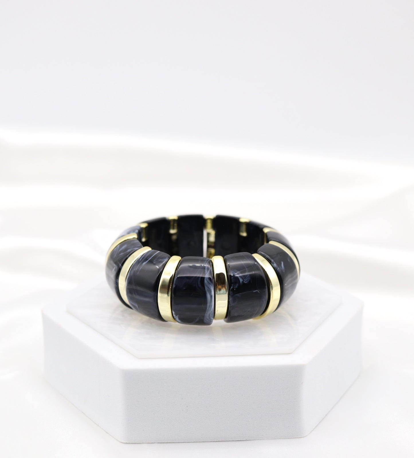 Charcoal Marble Stretch Bracelet with Polished Gold Accents
