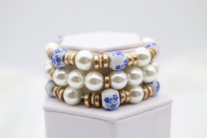 Gold Blue/White China Bead Bauble Bracelet