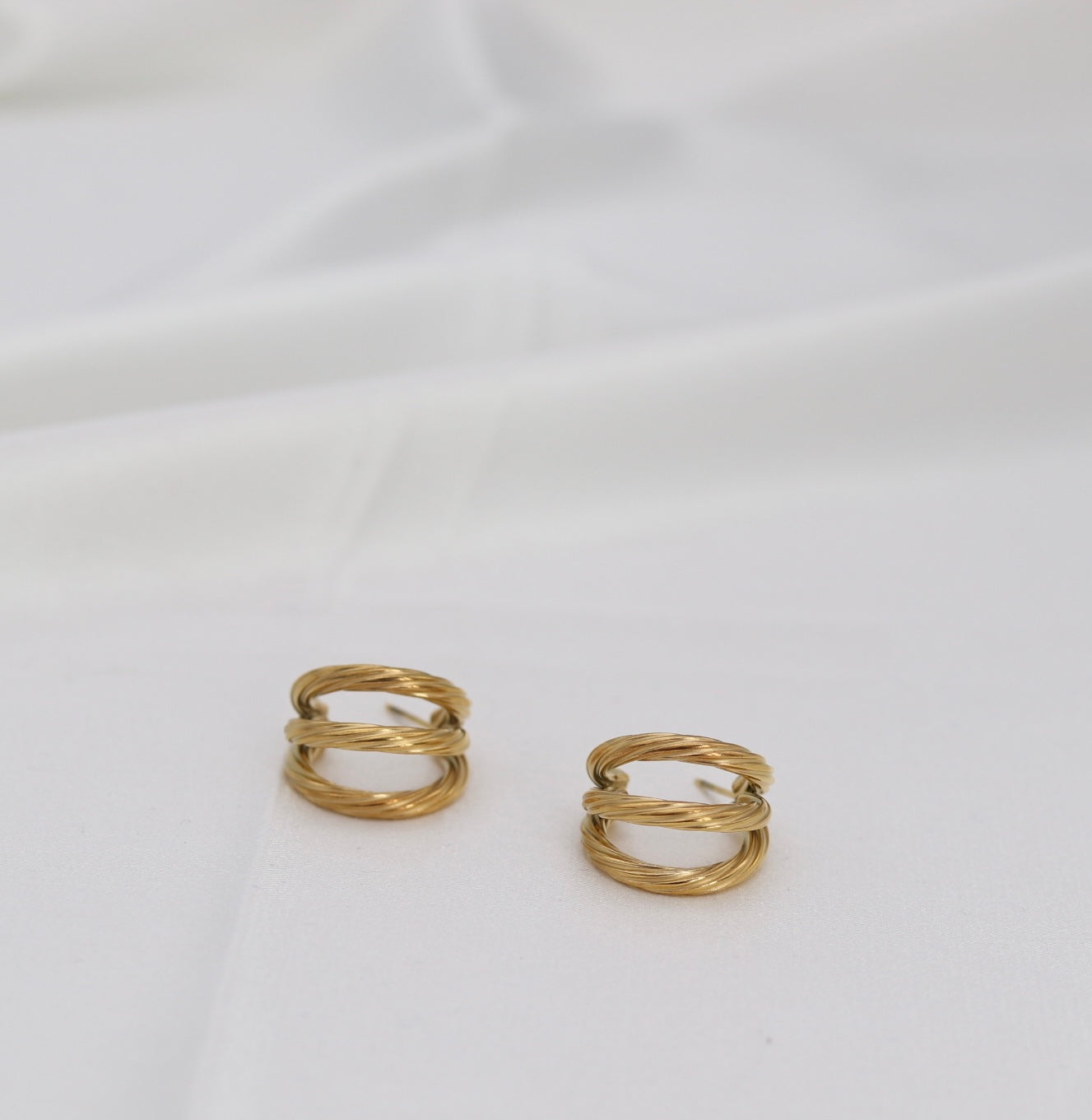Triple Twist Gold Hoop Earrings – Layered Rope-Style Hoops