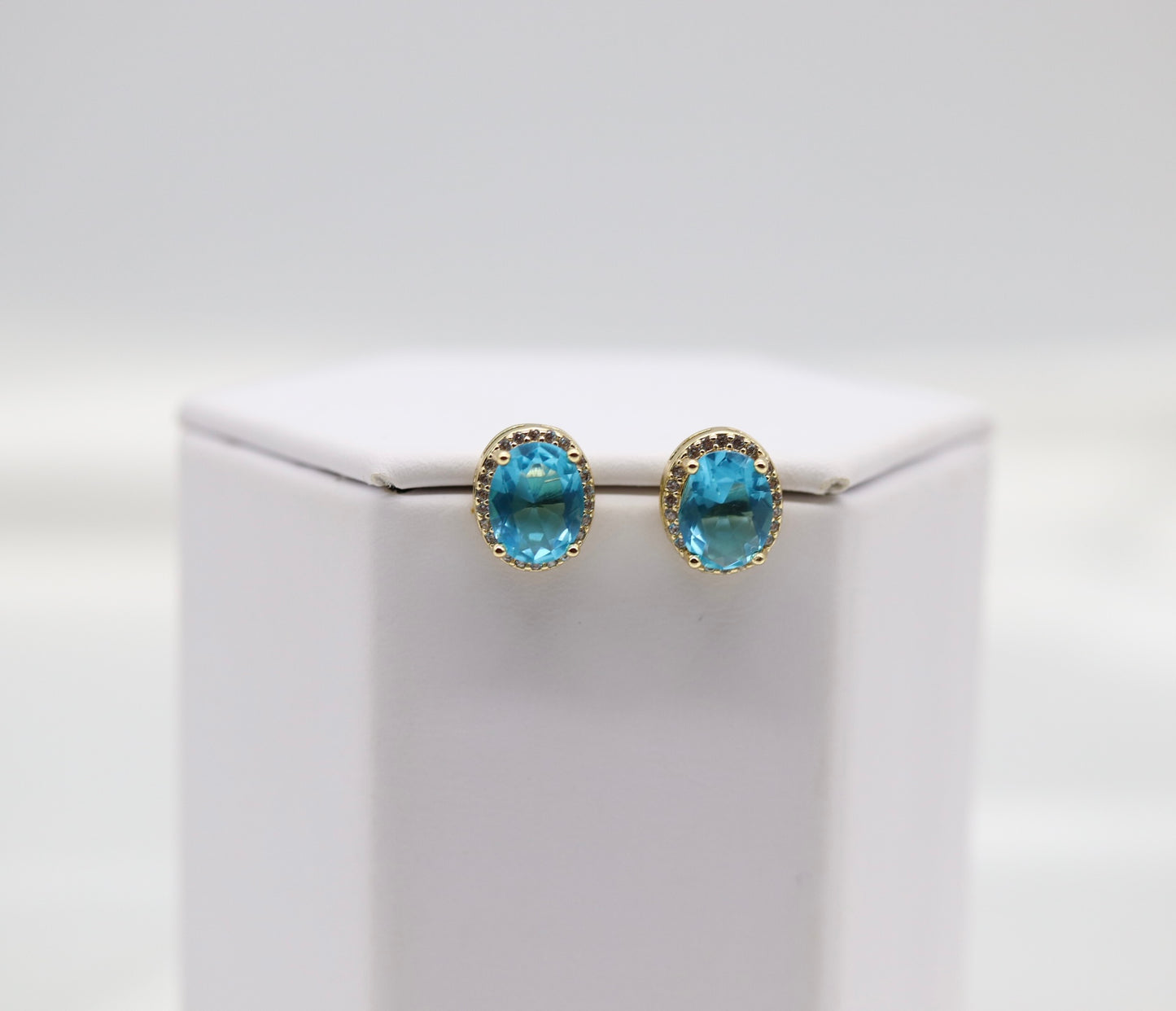 Aqua Blue Cubic Zirconia Gold Post Style Earrings